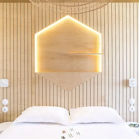 Life Gare - Bg 2* Бордо