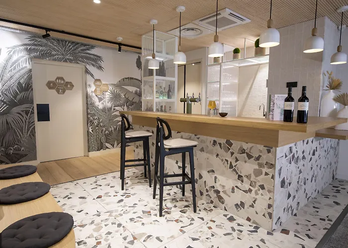 Life Gare - Bg 2* Бордо