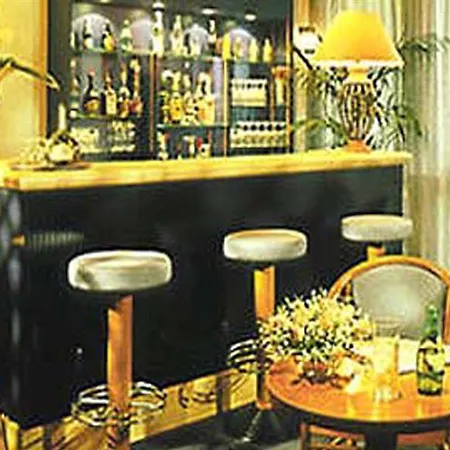 Hotel Life Gare - Bg