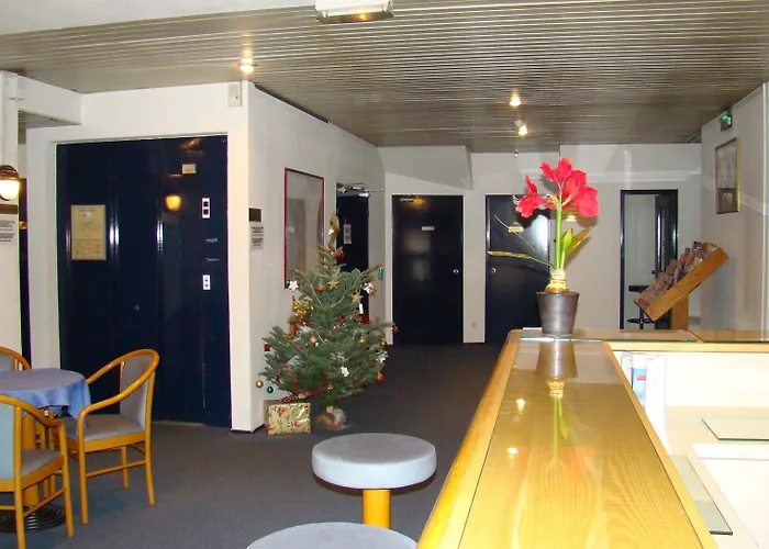 호텔 Life Gare - Bg 2*