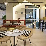 Hotell Life Gare - Bg 2*