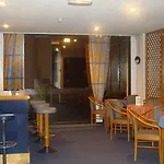 Hotell Life Gare - Bg 2*